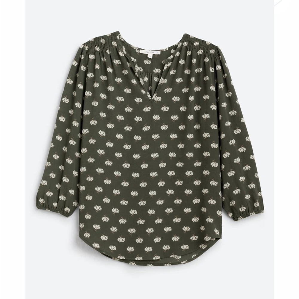 Fun 2 Fun Green 3/4 Sleeve Relaxed Blouse